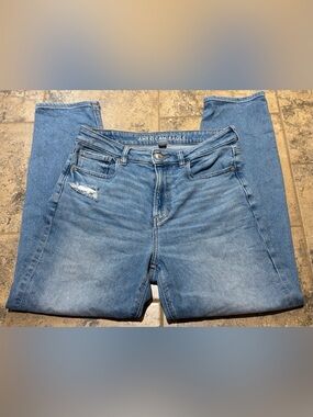 American Eagle Stretch Mom Jean Women’s size 8